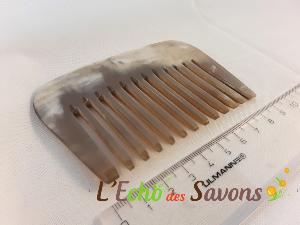 Peigne africain en corne